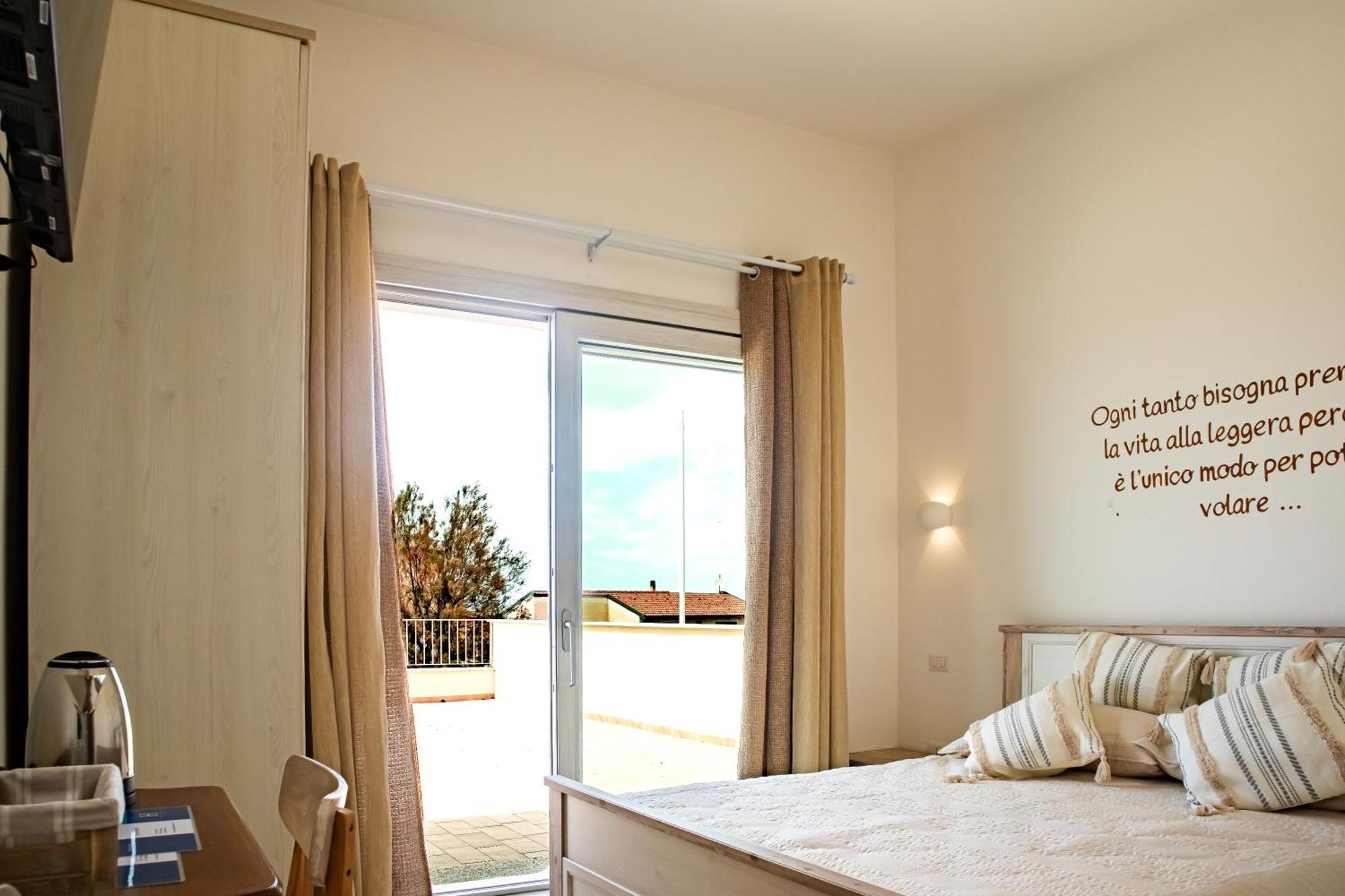 Hotel Il Soffione à Castelsardo Extérieur photo