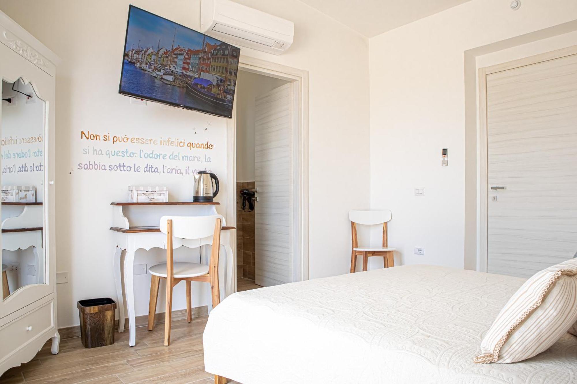 Hotel Il Soffione à Castelsardo Extérieur photo